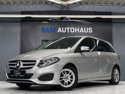 Silber Gebraucht 2015 Mercedes 180 Limousine | 9.500 € (Superpreis)