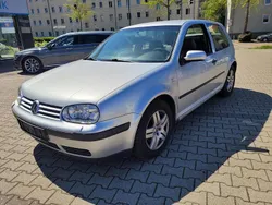 Silber Gebraucht 2001 VW Golf IV Kleinwagen | 1.500 € (Fairer Preis)
