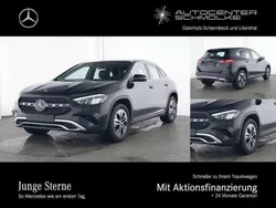 Lack kosmosschwarz Gebraucht 2024 Mercedes GLA200 Advanced Plus SUV | 38.890 € (Guter Preis)