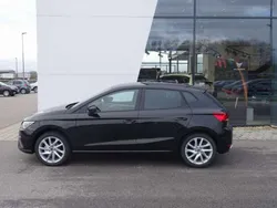 Midnight schwarz(metallic) Gebraucht 2023 Seat Ibiza FR Kleinwagen | 18.920 € (Etwas zu teuer)