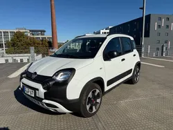 Weiß Gebraucht 2022 Fiat Panda Cross Cross Kleinwagen | 10.900 € (Guter Preis)