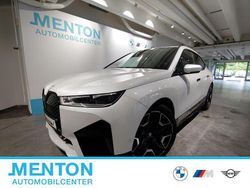 Weiß Gebraucht 2023 BMW iX Sport Line SUV | 48.390 € (Fairer Preis)