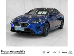 Blau Neu 2025 BMW 220 M Sport Coupé | 51.165 € (Etwas zu teuer)