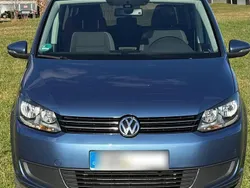 Blau Gebraucht 2012 VW Touran Van / Kleinbus | 9.200 € (Fairer Preis)