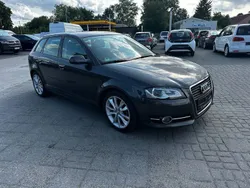 Grau Gebraucht 2010 Audi A3 Sportback Ambition Limousine | 5.500 € (Fairer Preis)