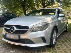 Grau Gebraucht 2016 Mercedes A200 Limousine | 10.000 € (Guter Preis)