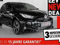 Schwarz Neu 2025 Toyota Yaris Hybrid Limousine | 23.689 € (Guter Preis)