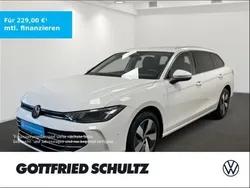 Weiß Gebraucht 2024 VW Passat Business Kombi | 30.950 € (Guter Preis)