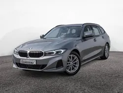 Skyscraper grau Gebraucht 2024 BMW 318 Sport Line Kombi | 35.450 € (Fairer Preis)