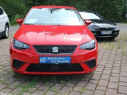 Reinrot Gebraucht 2024 Seat Ibiza Style Limousine | 16.850 € (Fairer Preis)