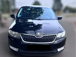Schwarz Gebraucht 2016 Skoda Rapid Limousine | 6.999 € (Fairer Preis)