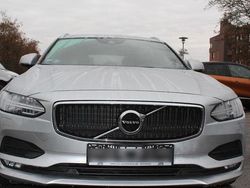 Grau Gebraucht 2018 Volvo V90 R-Design Kombi | 16.400 € (Fairer Preis)