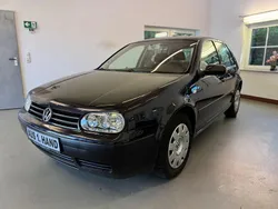 Schwarz Gebraucht 2003 VW Golf IV Edition Limousine | 2.499 € (Etwas zu teuer)