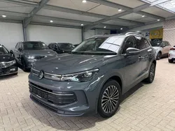 Grau Gebraucht 2024 VW Tiguan Life SUV | 34.499 € (Fairer Preis)