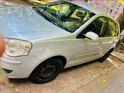 Grau Gebraucht 2007 VW Polo Kleinwagen | 2.200 € (Guter Preis)