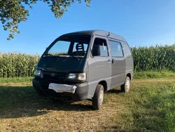 Grau Gebraucht 2004 Piaggio Porter Van / Kleinbus | 9.900 €
