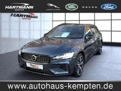 Blau Gebraucht 2021 Volvo V60 R-Design Kombi | 28.850 € (Fairer Preis)