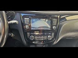 Schwarz Gebraucht 2016 Nissan Qashqai Acenta SUV | 14.200 € (Fairer Preis)