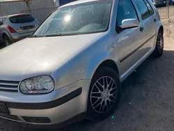 Silber Gebraucht 2003 VW Golf IV Limousine | 1.500 € (Fairer Preis)