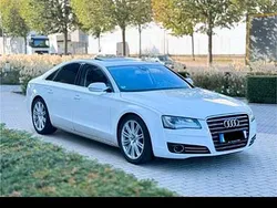 Weiß Gebraucht 2011 Audi A8 Ambiente Limousine | 17.999 € (Etwas zu teuer)