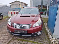 Cameli red Gebraucht 2011 Subaru Outback Trend Kombi | 7.500 € (Teuer)