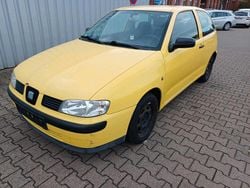 Gelb Gebraucht 2002 Seat Ibiza Kleinwagen | 1.000 € (Superpreis)