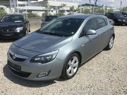 Grau Gebraucht 2010 Opel Astra | 4.999 € (Fairer Preis)
