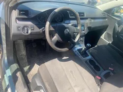 Blau Gebraucht 2010 VW Passat Kombi | 3.000 € (Guter Preis)