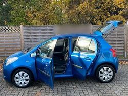 Blau Gebraucht 2007 Toyota Yaris Kleinwagen | 5.600 € (Etwas zu teuer)