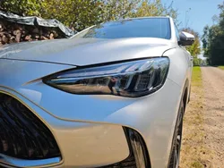 Silber Gebraucht 2023 MG HS Luxury SUV | 21.599 € (Guter Preis)