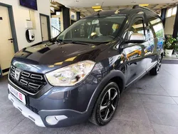 Kometengraumetallic Gebraucht 2021 Dacia Dokker Stepway Van | 18.990 € (Fairer Preis)