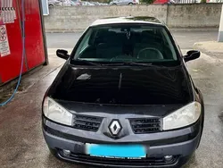 Schwarz Gebraucht 2003 Renault Mégane II Coupé | 800 € (Etwas zu teuer)