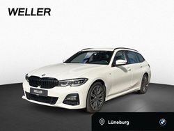 Alpinweiss iii (weiß) Gebraucht 2022 BMW 330 Shadowline Kombi | 34.880 € (Guter Preis)