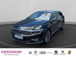 Schwarz Gebraucht 2024 VW Passat Elegance Kombi | 42.990 €