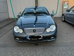 Mercedes C230