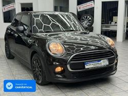 Midnight black metallic (metallic) Gebraucht 2019 Mini ONE Kleinwagen | 13.900 € (Fairer Preis)