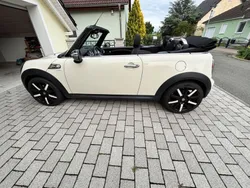 Beige Gebraucht 2010 Mini One Cabriolet Cabrio | 5.600 € (Guter Preis)