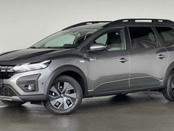 Grau / dolomitgrau Gebraucht 2024 Dacia Jogger Expression Van / Kleinbus | 21.970 € (Fairer Preis)