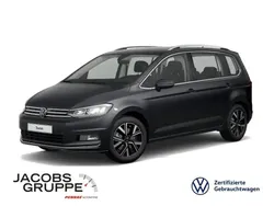 Grau Gebraucht 2023 VW Touran Highline Van / Kleinbus | 30.969 € (Fairer Preis)