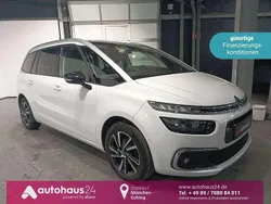 Weiß Gebraucht 2021 Citroën C4 SpaceTourer Shine Van / Kleinbus | 17.660 € (Fairer Preis)