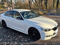 Weiß Gebraucht 2017 BMW 330 M Sport Limousine | 19.499 € (Fairer Preis)