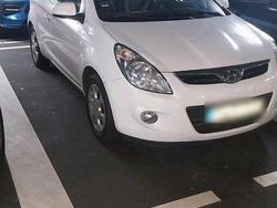 Weiß Gebraucht 2010 Hyundai i20 Classic Kleinwagen | 1.850 € (Fairer Preis)