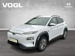 Chalk white / met Gebraucht 2021 Hyundai Kona Advantage SUV | 15.710 € (Superpreis)