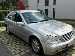 Silber Gebraucht 2002 Mercedes C220 Elegance Limousine | 2.000 € (Guter Preis)