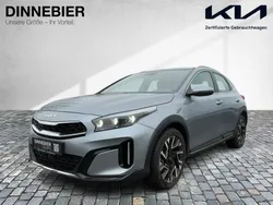 Silber (metallic) Gebraucht 2023 Kia XCeed Spirit SUV | 26.990 € (Fairer Preis)