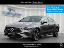 Grau Gebraucht 2024 Mercedes CLA180 Advanced Limousine | 30.600 € (Guter Preis)