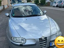 Silber Gebraucht 2004 Alfa Romeo 147 Distinctive Kleinwagen | 3.800 € (Teuer)