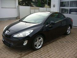 Schwarz (metallic) Gebraucht 2010 Peugeot 308 CC Cabrio | 7.990 € (Fairer Preis)