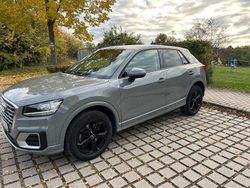 Grau Gebraucht 2018 Audi Q2 Sport SUV | 16.950 € (Fairer Preis)
