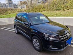 Schwarz Gebraucht 2015 VW Tiguan LOUNGE SUV | 14.500 € (Teuer)